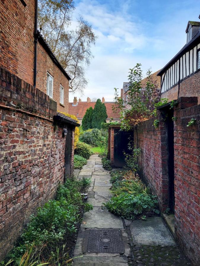 York Minster Garden Apartment Exterior foto